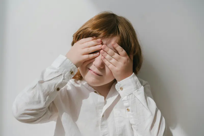 Communication chez un enfant TSA non verbal : gestes et expressions faciales